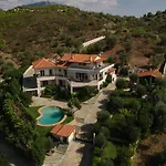 Ourdreamhouses Hereou Loutraki 게스트하우스 4*