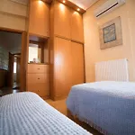 Ourdreamhouses Hereou Loutraki 4* אגם ווליאגמני