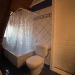 Ourdreamhouses Hereou Loutraki בית הארחה 4*