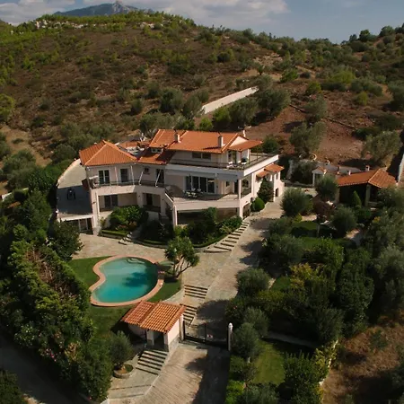 Ourdreamhouses Hereou Loutraki