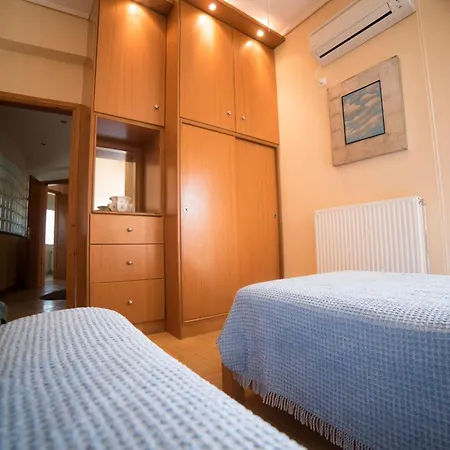 Ourdreamhouses Hereou Loutraki 4* Озеро Вульягмени