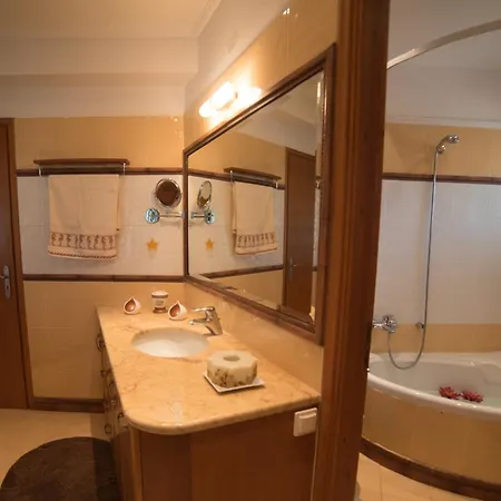 Ourdreamhouses Hereou Loutraki 4* Озеро Вульягмени