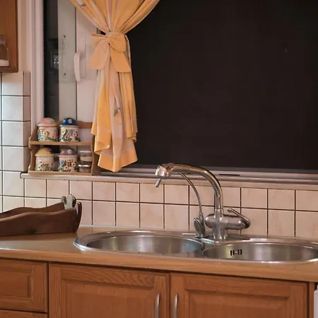 Ourdreamhouses Hereou Loutraki Гостевой дом Озеро Вульягмени