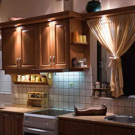 Гостевой дом Ourdreamhouses Hereou Loutraki Озеро Вульягмени