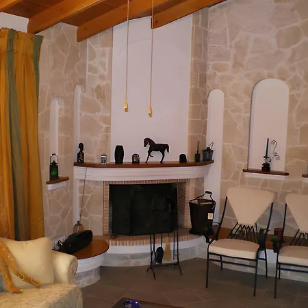 Ourdreamhouses Hereou Loutraki Гостевой дом Озеро Вульягмени