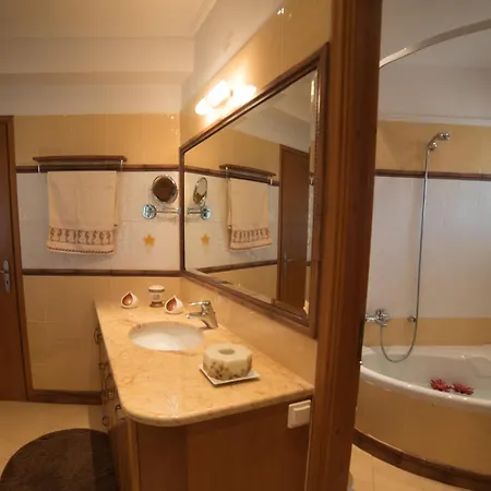 Ourdreamhouses Hereou Loutraki 4*