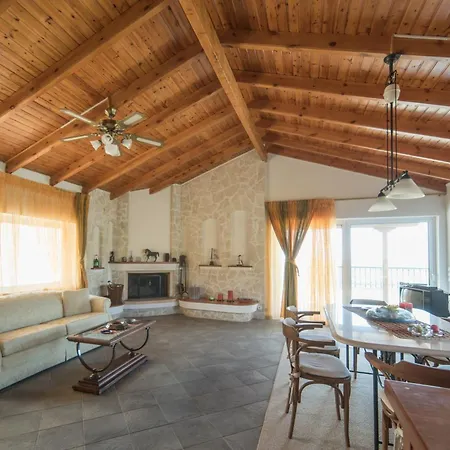 Ourdreamhouses Hereou Loutraki Vouliagmeni-See