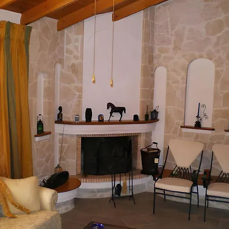 Ourdreamhouses Hereou Loutraki Guest house