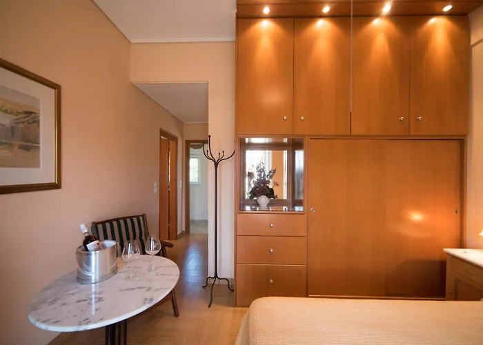 Ourdreamhouses Hereou Loutraki 4* Limni Vouliagmenis