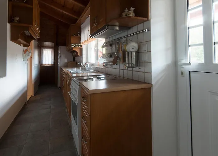 Ourdreamhouses Hereou Loutraki 4*